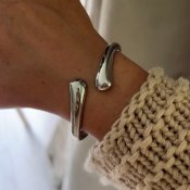 BOW19 Details - Happy Tears Bracelet Silverfärg