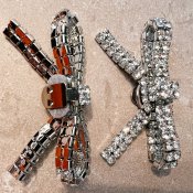 The ShoeLace Brand - White Crystal Glitter Bow – Shoe Charm