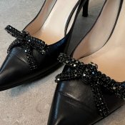 The ShoeLace Brand - Black Crystal Glitter Bow – Shoe Charm