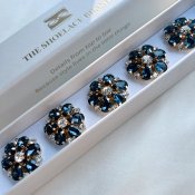 The ShoeLace Brand - Isabelle – Navy & White Flower Button Charm Gold