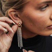 BOW19 Details - Strass Knot Earrings Clear