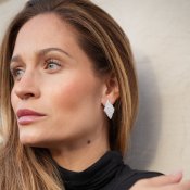 By Jolima - Pointy Small Crystal Earring Steel