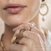 BUD TO ROSE - Pearl Ring Gold