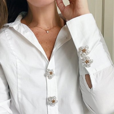 The ShoeLace Brand - Wilma – Pearl Flower Button Charm Gold