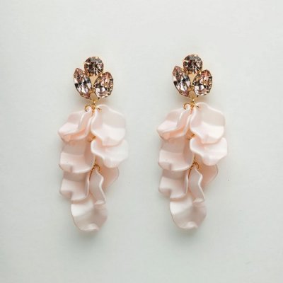 Bow19 Details - Leaf Stone Earrings Light Pink