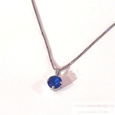 Caroline Svedbom - Classic Petite Necklace Royal Blue Rhodiumplätering
